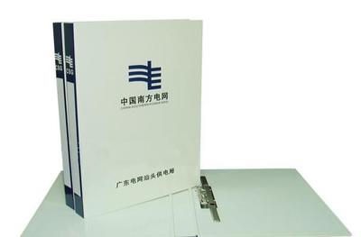 仿皮A4文件夾訂制服務(wù) 印務(wù)廠家的靈活加工與價(jià)格優(yōu)勢